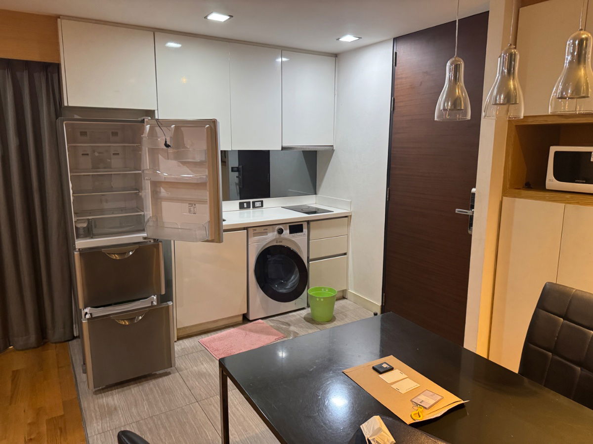 รูป เช่า ควอด สีลม 2 นอน สวย ถูก ทำเลดี ใจกลางสีลม พร้อมอยู่ ใกล้ BTS ช่องนนทรี สนใจแอตไลน์ครับ@841qqlnr - รูปที่ 10/21