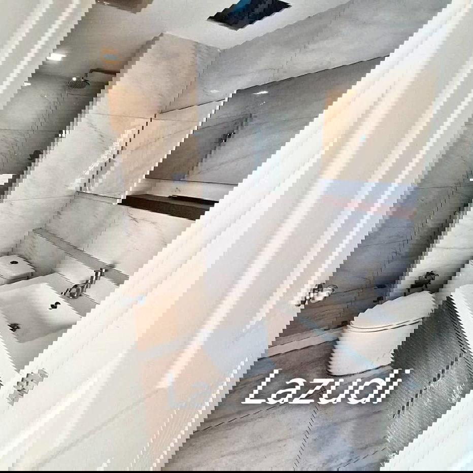 picture 1 Bed 1 Bath 42 SQ.M The ACE Ekamai - 10/12