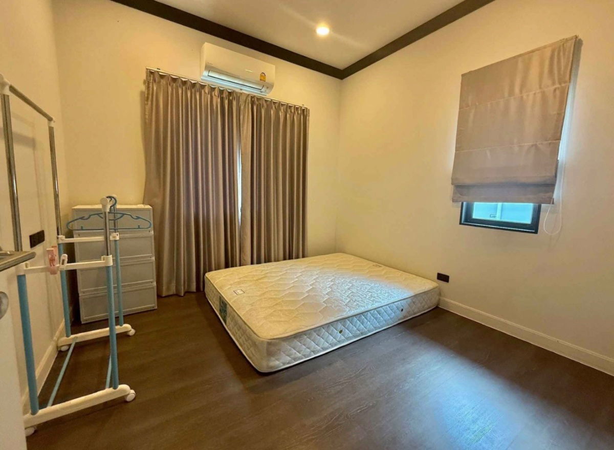 รูป ให้เช่าบ้าน Setthasiri Krungthep Kreetha 2  บ้านหลังใหญ่ ฟังก์ชันครบ เหมาะสำหรับครอบครัว ใกล้ Brighton College Bangkok เพียง 1 กม. - รูปที่ 10/12