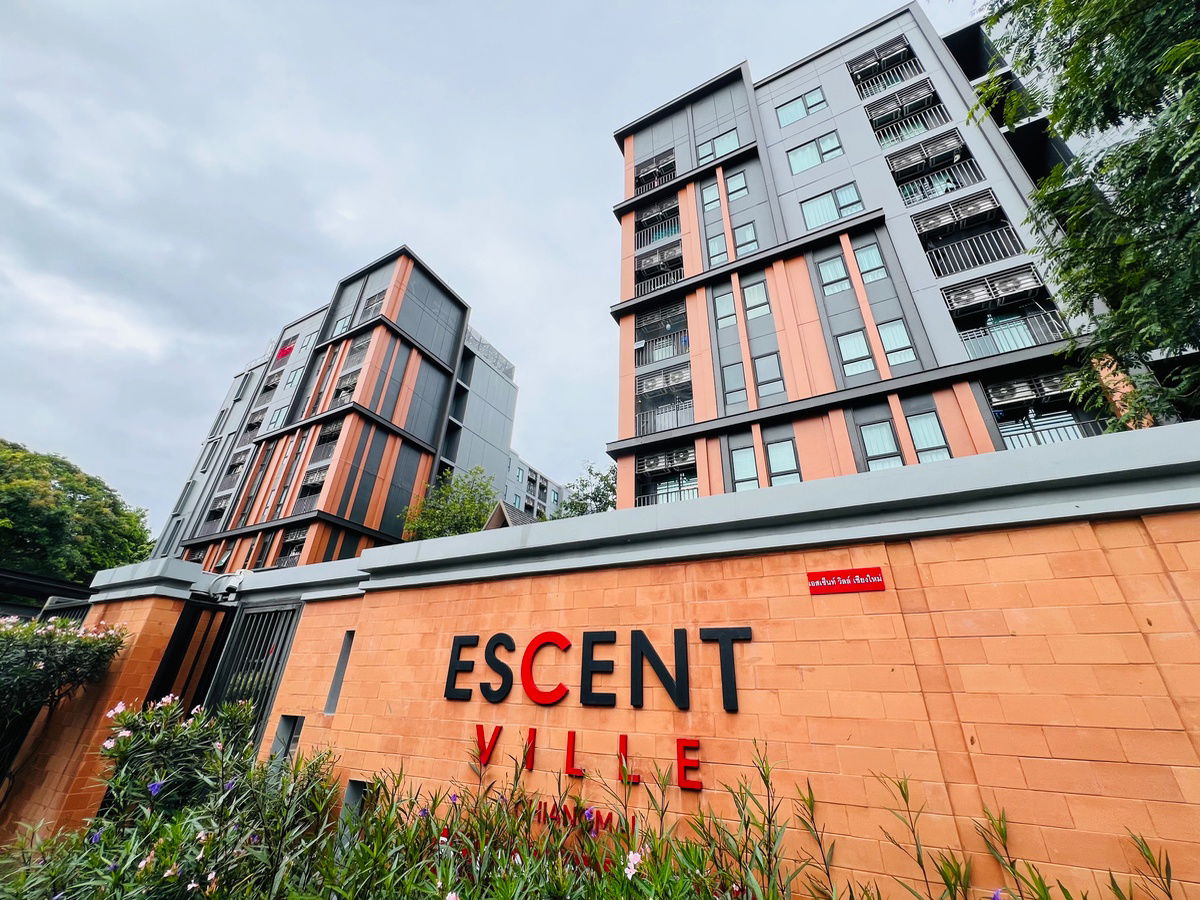 รูป ✅ให้เช่า escent ville condo วิวสระว่ายน้ำสวย คอนโด2ห้องนอน ชั้น2 ☎️064-792-4426(เบญ) - รูปที่ 15/20