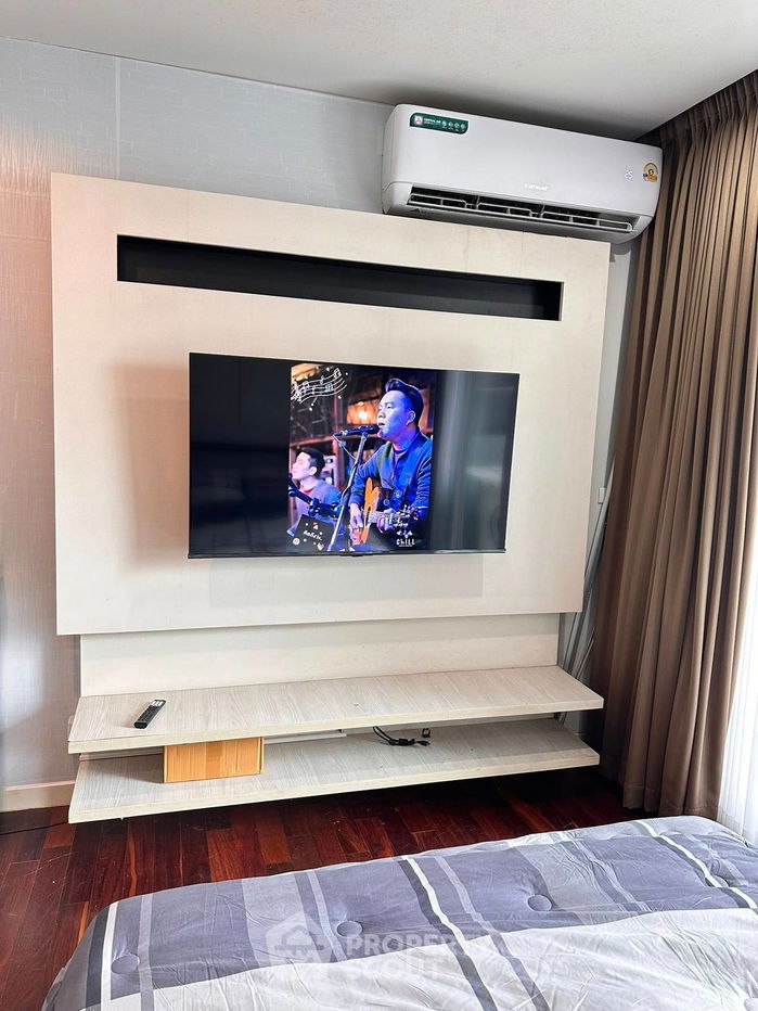 picture 1-BR Condo at Circle Condominium near MRT Phetchaburi (ID 2468955) - 2/10