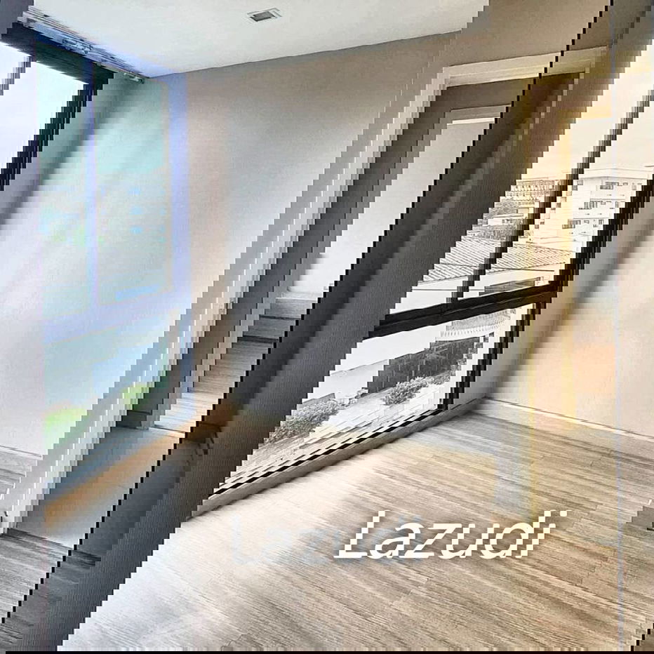 picture 1 Bed 1 Bath 42 SQ.M The ACE Ekamai - 11/14