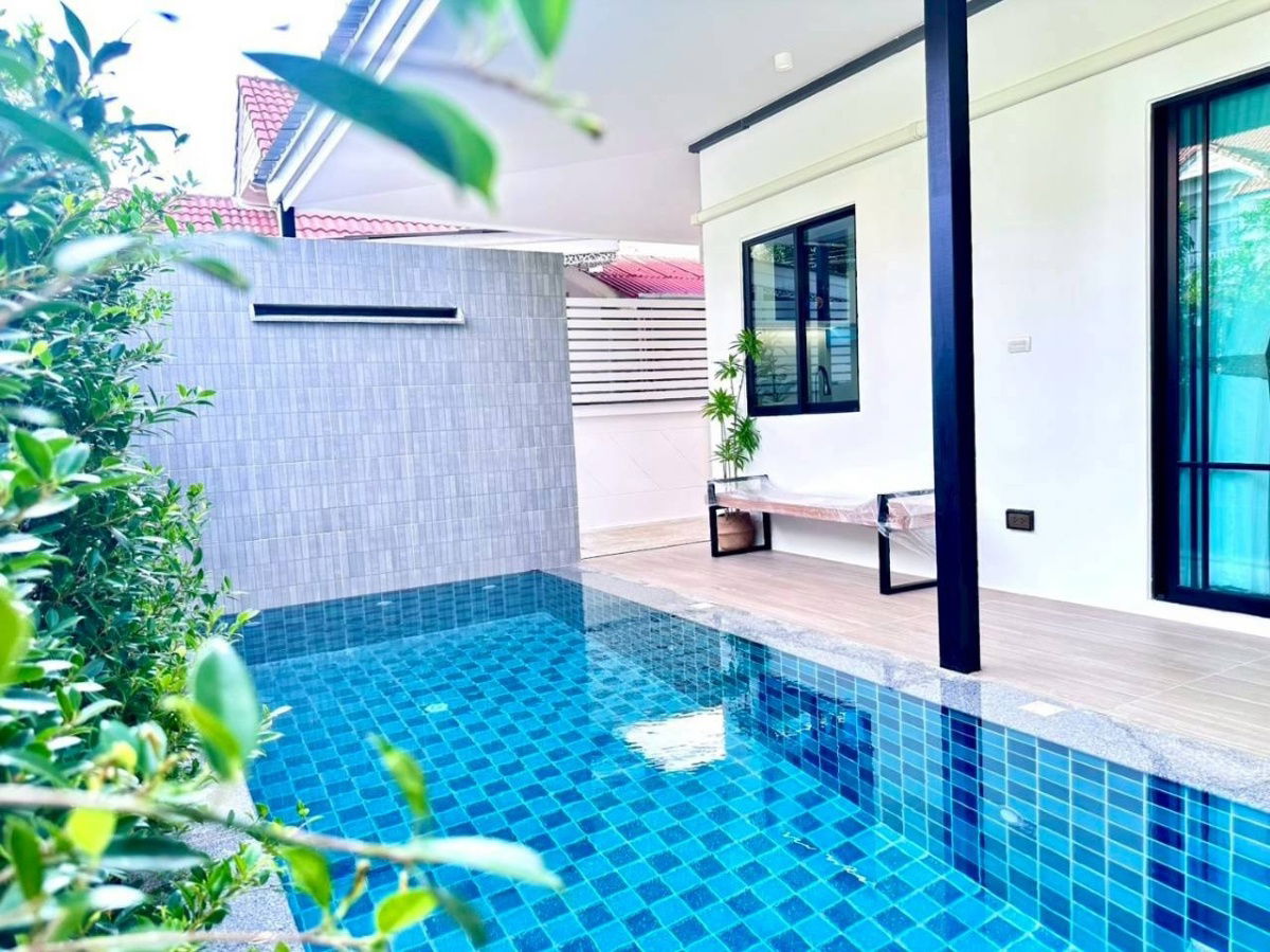 picture Pool villa house with private pool for Sale ! Baanwan ,Hangdong - 2/8