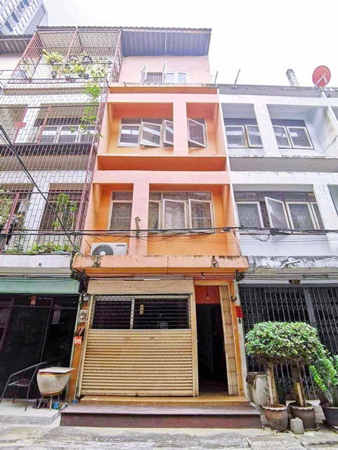 รูป โลตัส สุขุมวิท50 800ม.ให้เช่าสำนักงาน โชว์รูมเท่านั้น ทั้ง 4 ชั้น 18ตร.วา. BTS บางจาก 250ม. 3 นอน 372ตร.มสุขุมวิท 89-97 BTS อ่อนนุช 700ม. - รูปที่ 1/8