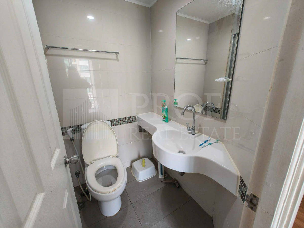 รูป พร้อมอยู่!! Lumpini Park Riverside พระราม 3 (9,500 บาท) - รูปที่ 7/8