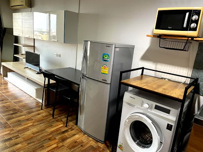 Condos for rent Intramara Road : Condo at MRT Suthisan just 600 m 