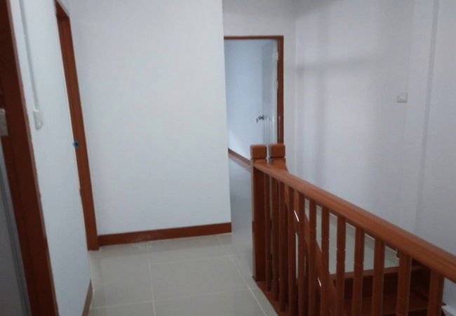 รูป ขายทาวน์เฮ้าส์ หมู่บ้านปิยวรารมย์ 3 ถนนบ้านกล้วย-ไทรน้อย อำเภอไทรน้อย นนทบุรี - รูปที่ 6/9