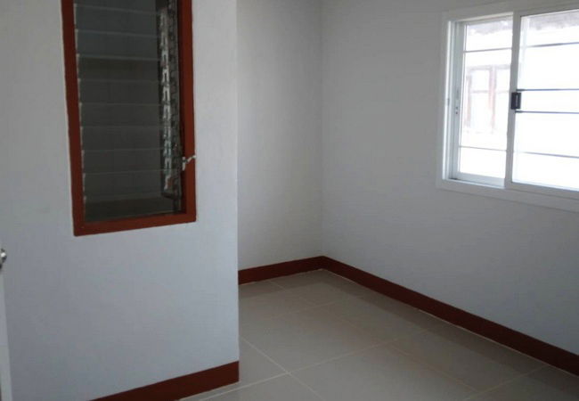 รูป ขายทาวน์เฮ้าส์ หมู่บ้านปิยวรารมย์ 3 ถนนบ้านกล้วย-ไทรน้อย อำเภอไทรน้อย นนทบุรี - รูปที่ 4/9