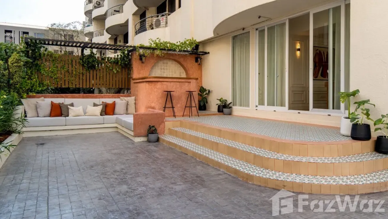 picture Wow Room for Sale 5918189 - 7/9