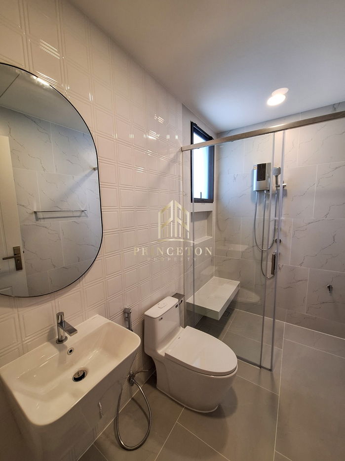 picture Luxury House For Rent Nantawan Rama 9 New Krungthep Kreetha Near Wellington International School - 32/38