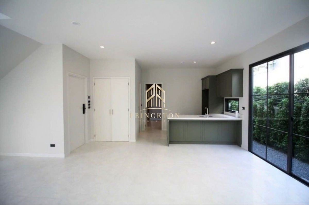 รูป ขายบ้านหรูไซส์ใหญ่สุด เศรษฐสิริ บางนา กม.10 ราคาดีที่สุดในโครงการ ใกล้โรงเรียนนานาชาติ VERSO และทางด่วนบูรพาวิถี! - รูปที่ 18/32