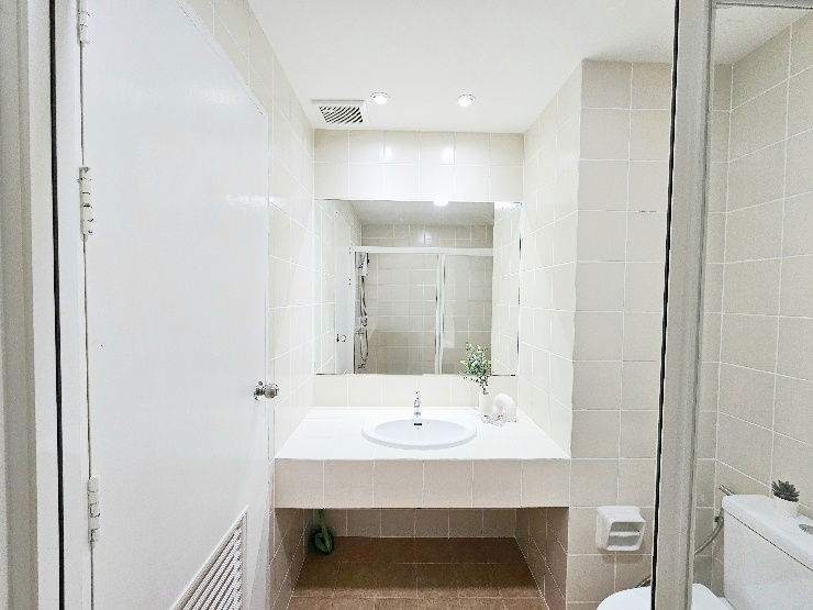 รูป ตามหาคอนโด 2 ห้องนอน ขนาด 50+ ตร.ม.ราคาไม่เกิน 3 ล้านอยู่หรือไม่ โซนรามคำแหง กลับมาแว้วตามคำเรียกร้องละน๊าาา - รูปที่ 17/19