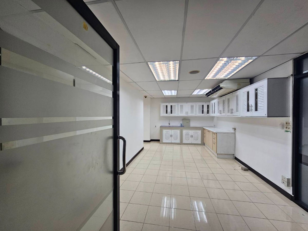 รูป ให้เช่า อาคารสำนักงาน (402 ตร.ว.) เฟอร์ครบ ที่จอดรถ 20 คัน พหล48-รามอินทรา (ใกล้ถ.เทพรักษ์ ตัดใหม่) - รูปที่ 7/38