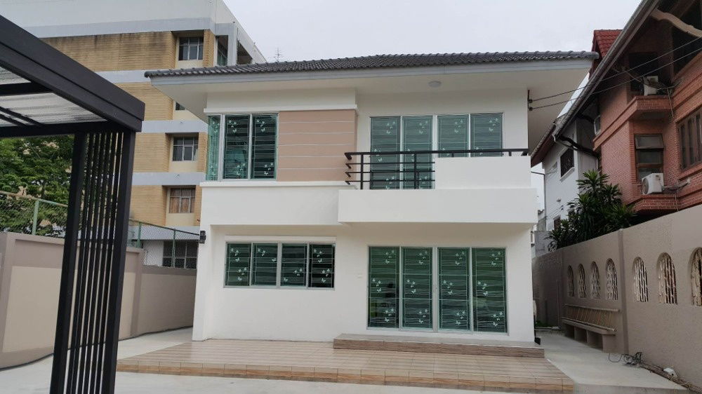 รูป 🏡 ขายบ้านเดี่ยว 2 ชั้น วิภาวดี 📍 ทำเลทอง เหมาะพักอาศัย ทำโฮมออฟฟิศ เดินทางสะดวกสุด ๆ 💰 ราคา: 35 ล้าน 📏 86 ตร.วา | 344 ตร.ม. - รูปที่ 2/5