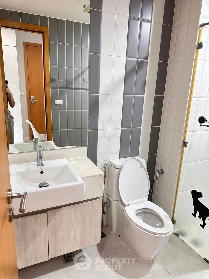 picture 1-BR Condo at Circle Condominium near MRT Phetchaburi (ID 2468955) - 7/10