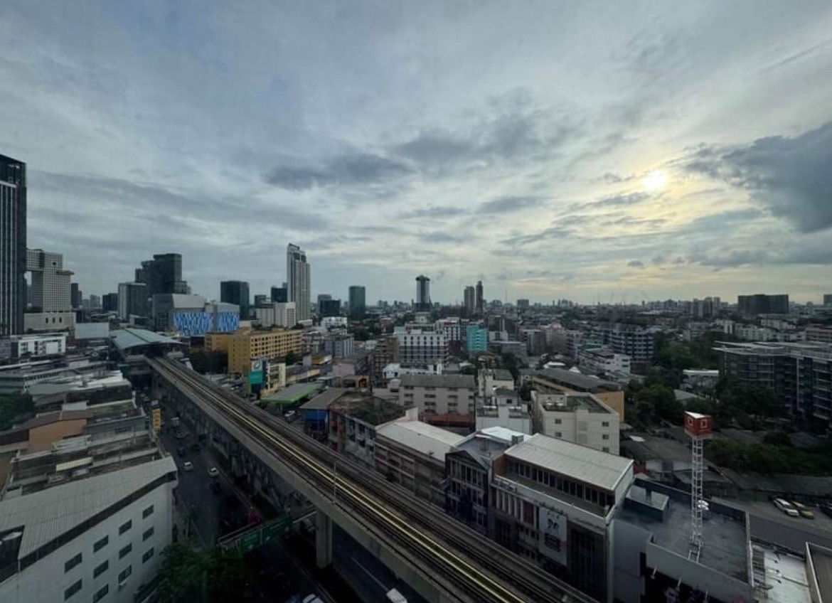 picture #R8073 🎉 091268 Condo for rent at Centric Ratchayothin - 8/9