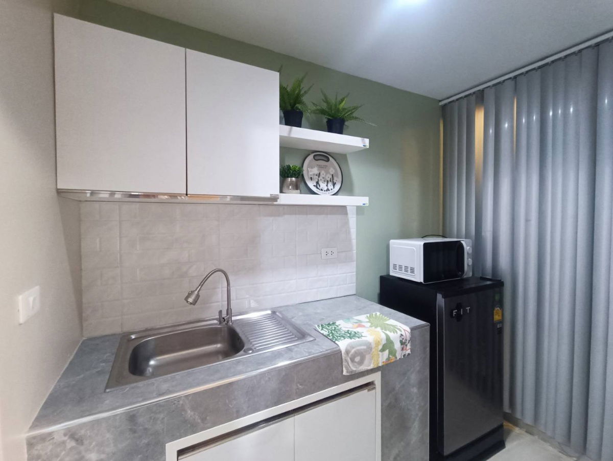 รูป เป็นเจ้าของห้องสวยในราคาถูกกว่าค่าเช่า ห้องรีโนเวทพร้อมอยู่ แถมเครื่องใช้ไฟฟ้า BU โชคชัย 4 (28 ตรม) ใกล้สถานีโชคชัย 4 - รูปที่ 17/18