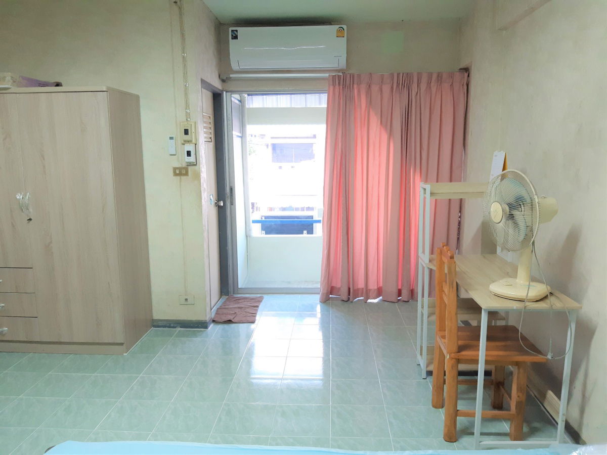 picture Aue Pracha Condotown Building 9 - 5/13