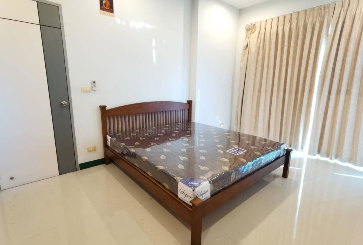 รูป ให้เช่าบ้านเดี่ยว2ชั้นหลังมุม หมู่บ้านฉัตรหลวง14 ถนนเลียบคลอง3 คลองหลวง ปทุมธานี - รูปที่ 7/17