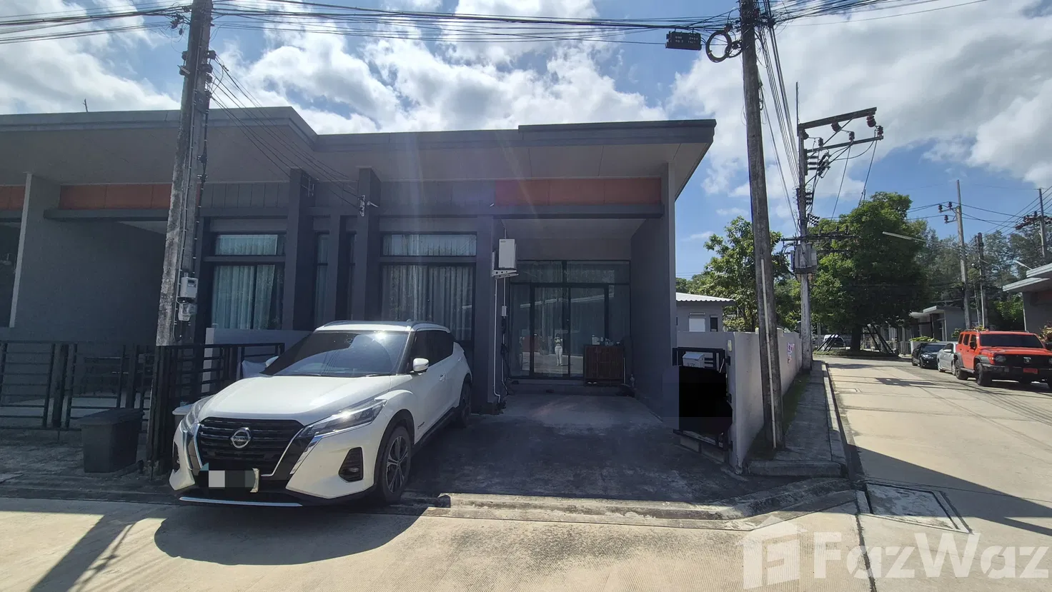 picture 2Bedroom 2Bathroom Townhouse corner unit 5917777 - 1/16