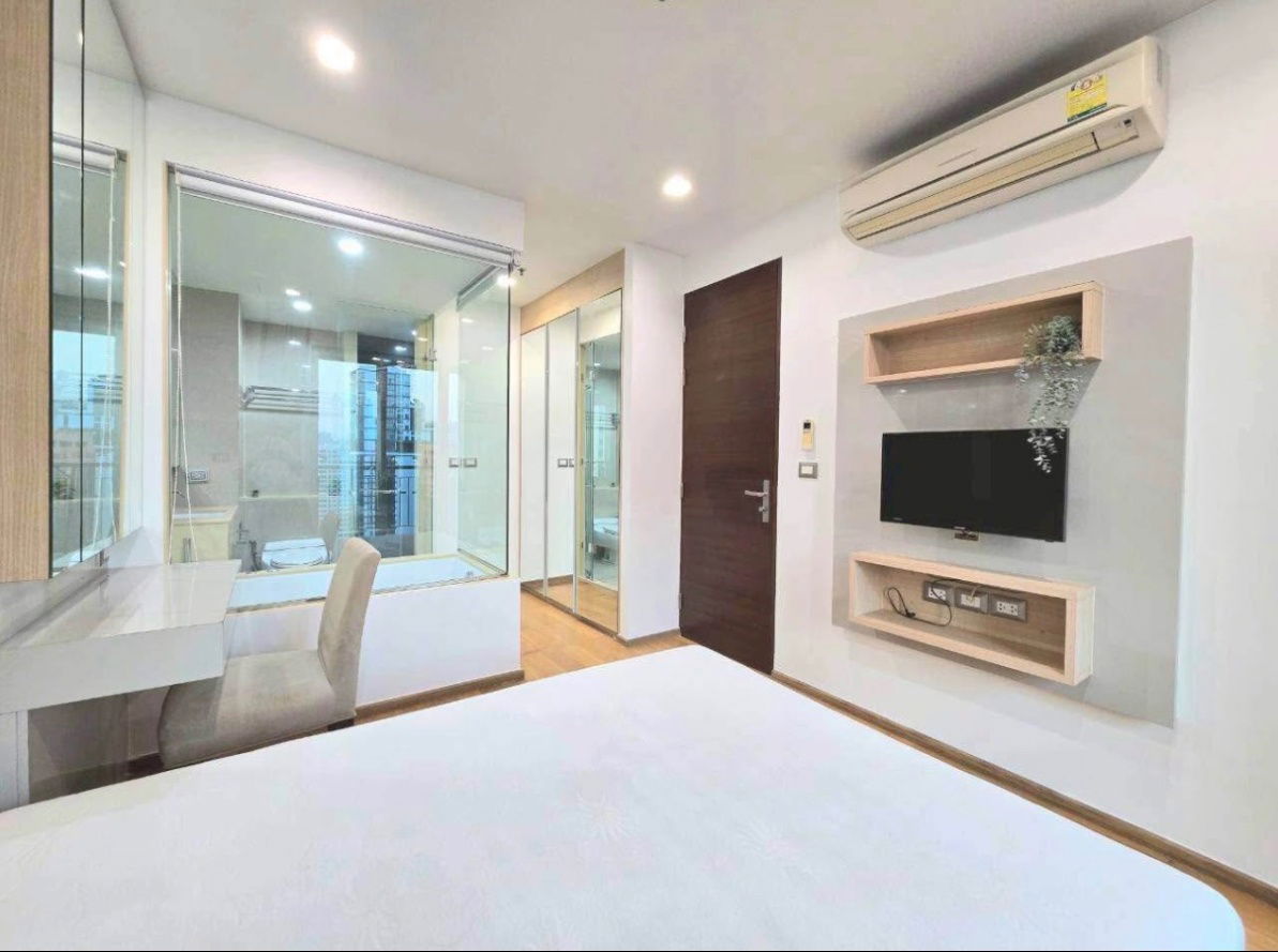 picture For Rent The address Asoke 47 near Subway - 7/12
