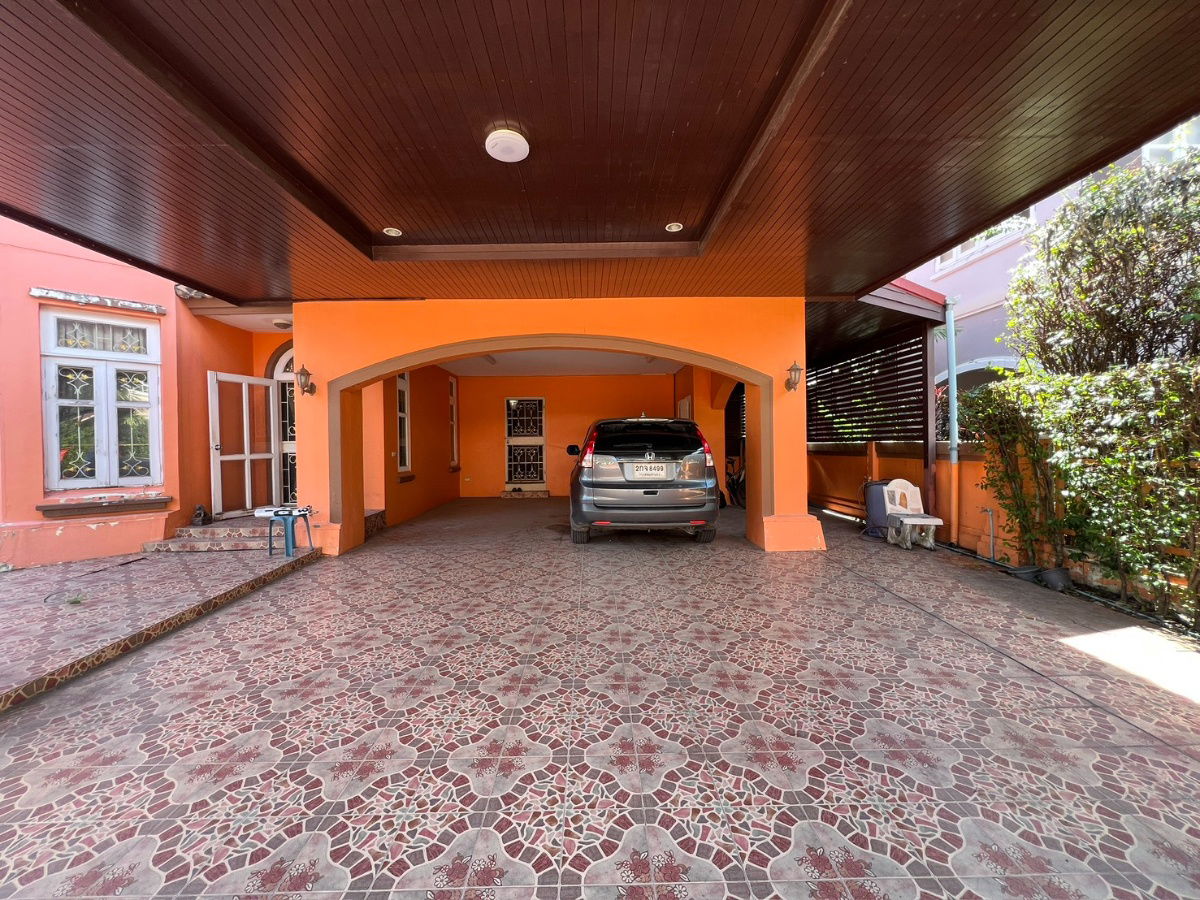 รูป หลังนี้ลงเสาเข็มหลังบ้านและลานจอดรถ ขายบ้านเดี่ยว ภัสสร 2 รังสิต-คลอง 3 (Passorn 2 Rangsit Klong 3) - รูปที่ 4/21