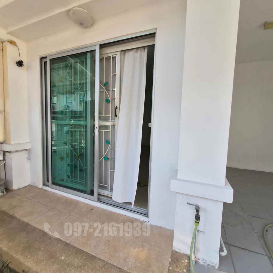 รูป ให้เช่าทาวน์เฮ้าส์ 2 ชั้น พระยาสุเรนทร์ 23 ใกล้ห้างแฟชั่นฯ พร้อมอยู่ 📞097-2161939 - รูปที่ 3/19