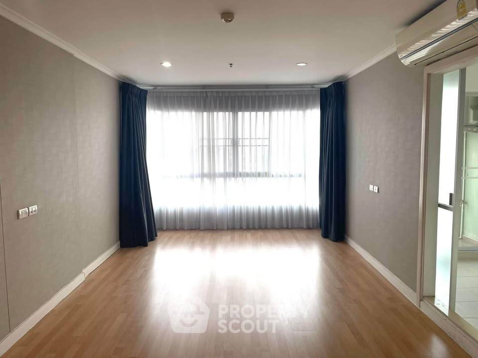 รูป คอนโด 2-ห้องนอน ที่ ลุมพินี พาร์ค ริเวอร์ไซด์ พระราม 3 ใกล้ พระราม 3 (ID 2469762) - รูปที่ 3/10