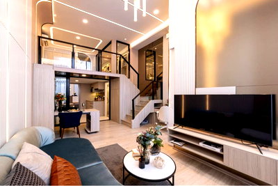 Condos for sale Phutthamonthon Sai 1 Road  : Best Price! 0 km. MRT New High Ceiling Duplex Condo for SALE near market, department store, hospital, school, and Siam university 