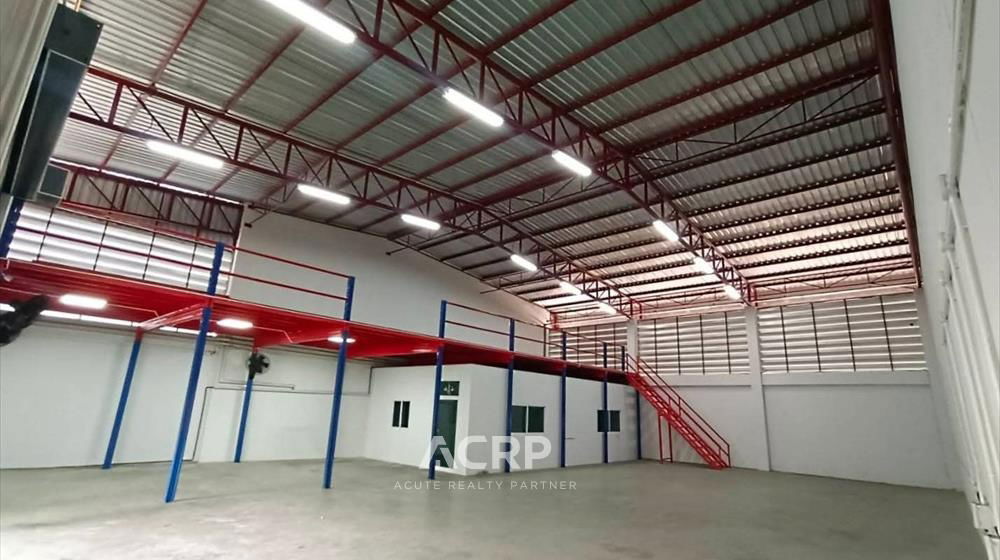 รูป ให้เช่าโกดัง / คลังสินค้า ลาดกระบัง ทับยาว ติดถนนใหญ่ ใกล้สนามบินสุวรรณภูมิ - รูปที่ 1/5