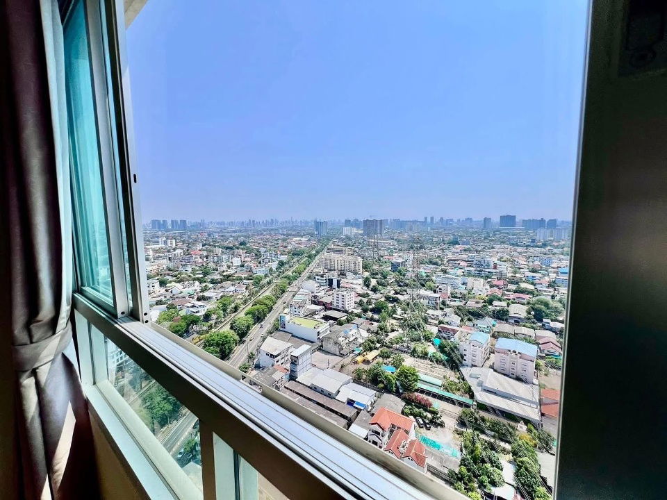 picture code : E209 LPN Prachachuen–Phongphet 2 - 8/10