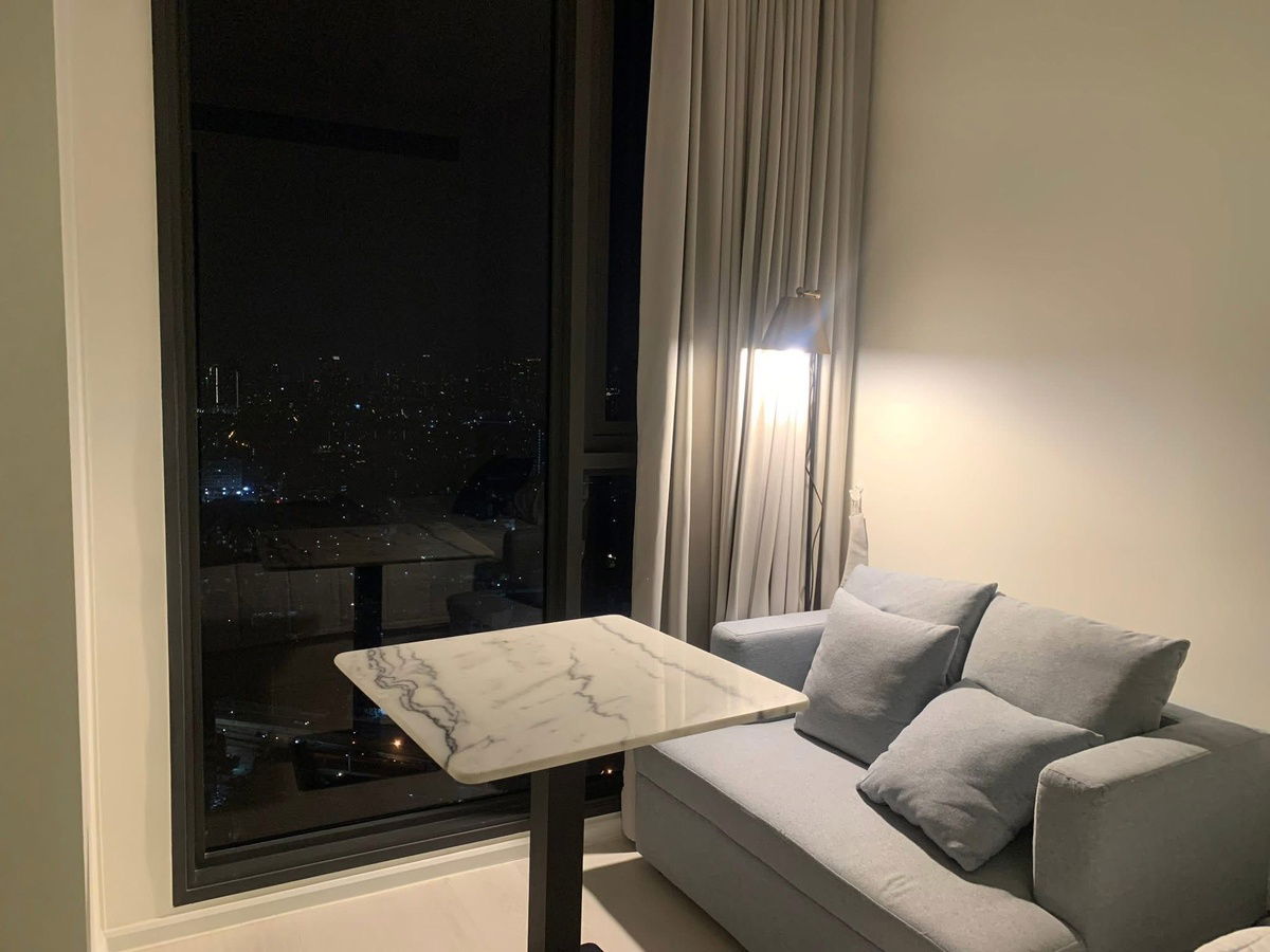 รูป 🏤Condo Mazarine ratchayothin Room size 26sq m., 35th floor(High Rise!!) 🚄BTS 0 m. (Ratchayothin station) - รูปที่ 3/8