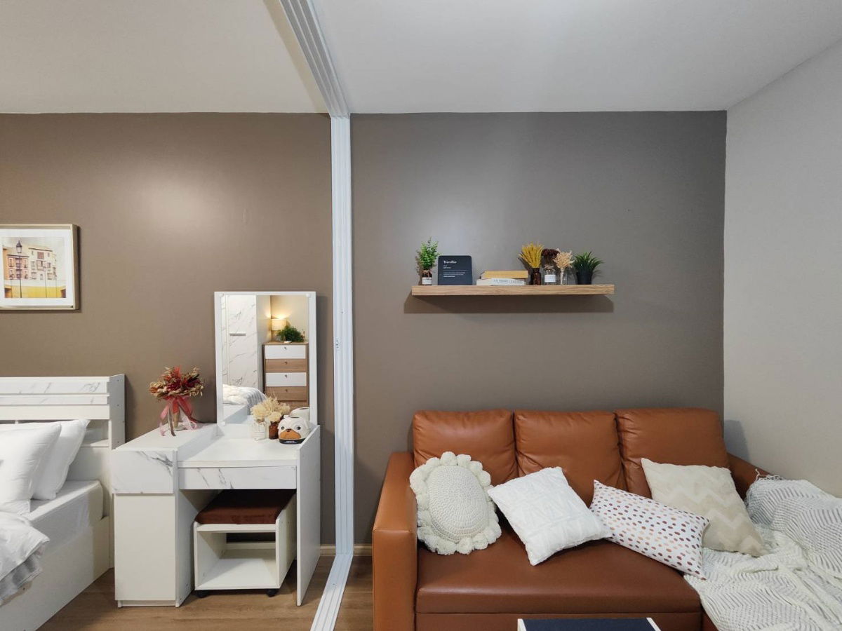 รูป เป็นเจ้าของห้องสวยในราคาถูกกว่าค่าเช่า ห้องรีโนเวทพร้อมอยู่ แถมเครื่องใช้ไฟฟ้า BU โชคชัย 4 (28 ตรม) ใกล้สถานีโชคชัย 4 - รูปที่ 9/18