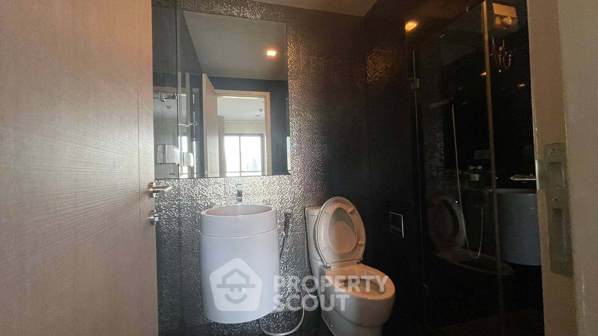 รูป คอนโด 1-ห้องนอน ที่ ริทึ่ม สุขุมวิท 36-38 ใกล้ BTS ทองหล่อ (ID 1960828) - รูปที่ 32/35