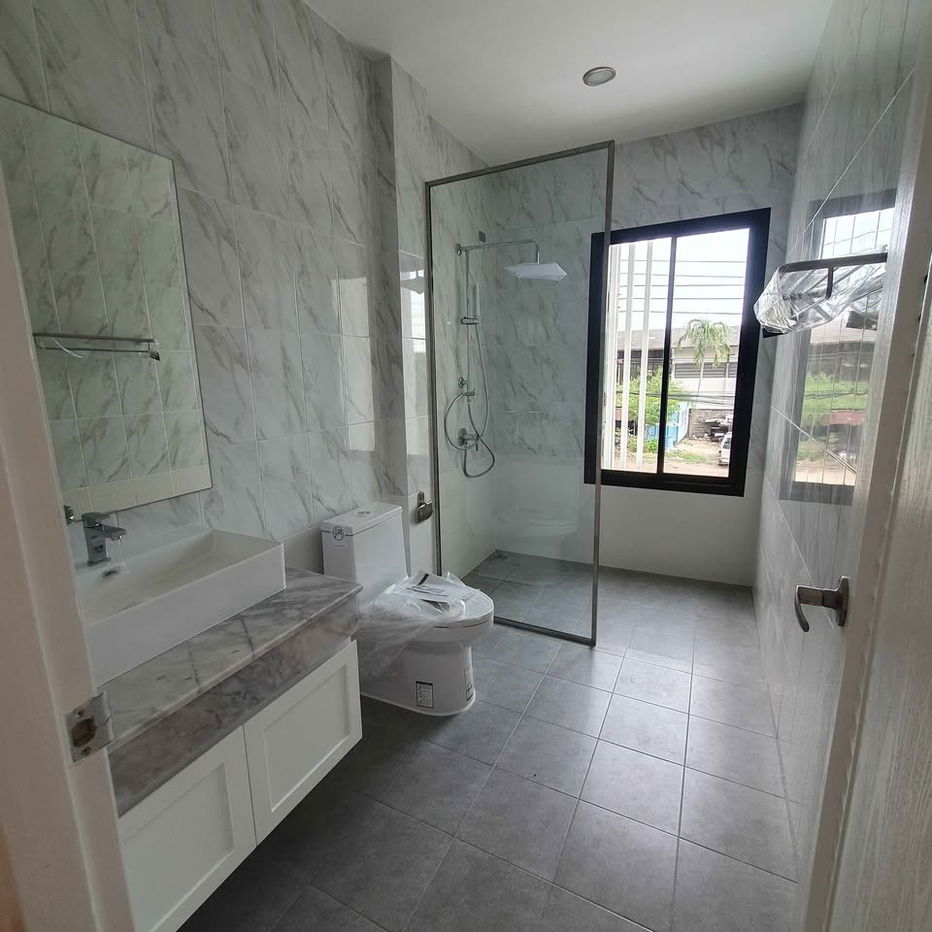 รูป ขายทาวน์เฮ้าส์ ที่ โฮมออฟฟิศ 3 ชั้น ย่านวัชรพล - รูปที่ 6/6