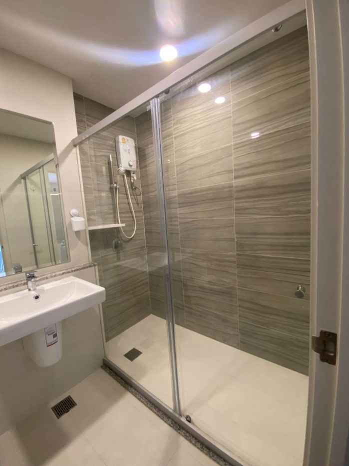 รูป 🥰เจ้าของมาเอง ตามหาลูกบ้านที่น่ารัก🥰  วิวสวยอลัง!  พร้อมเฟอร์ครบ😉  Stunning View! Luxury 2-Bedroom Condo Fully Furnished🥰  视野极佳！豪华两房公寓 · 拎包入住 - รูปที่ 6/13