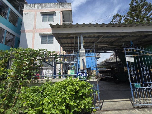 รูป ขายอพาร์ทเม้นท์ หอพัก ห้องพัก ย่านลาดกระบัง 56ตรว. ถนน ลาดกระบัง ใกล้สนามบินสุวรรณภูมิ - รูปที่ 1/8