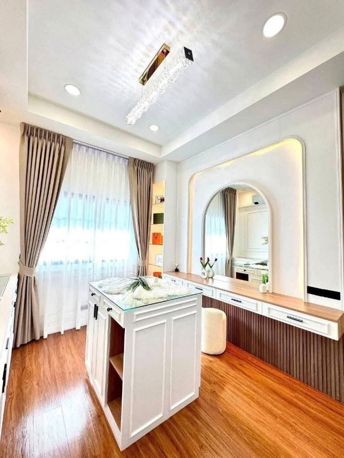 รูป ขายพูลวิลล่าพัทยา บ้านสวยสไตล์โมเดิร์น พื้นที่กว้าง พร้อมเข้าอยู่ พิกัด หนองใหญ่ 2 - รูปที่ 32/43