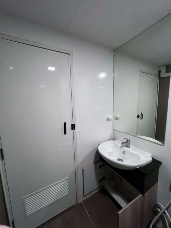 picture For Sales Onvida Grand Condo Unit 2225/63(718) - 8/11