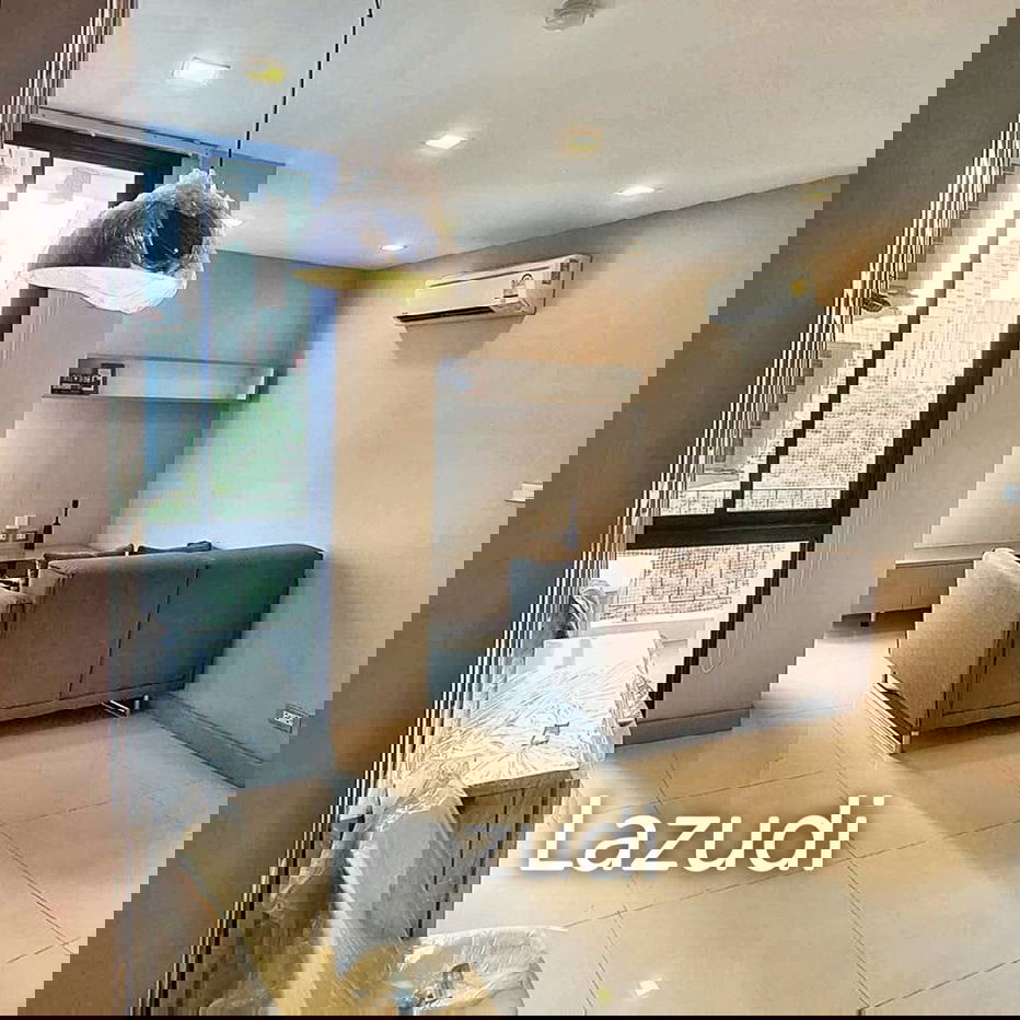 picture 1 Bed 1 Bath 42 SQ.M The ACE Ekamai - 1/14