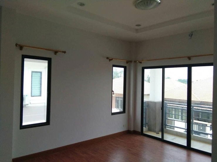picture 2-storey detached house, 3 bedrooms, 3 bathrooms, near Central Ubon Ratchathani - 4/9