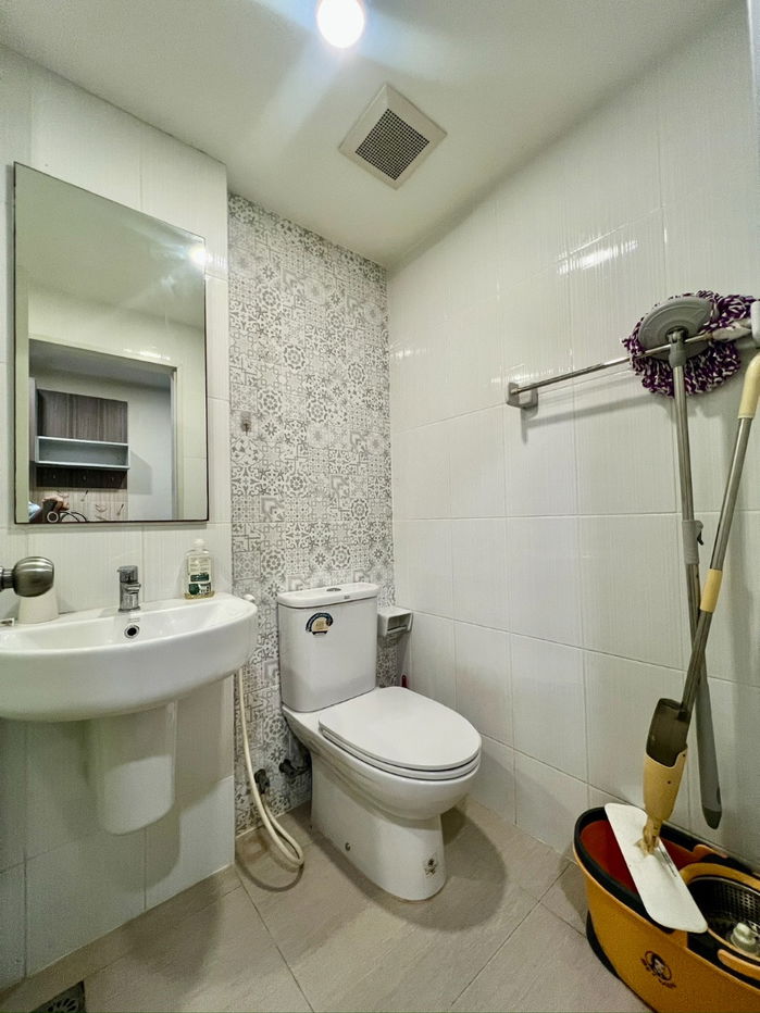 picture Modernform furniture throughout the unit. Amazing location! Condo for sale: The Cube Plus Minburi, close to the MRT. - 15/24