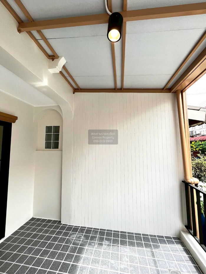 รูป ขายทาวน์เฮ้าส์/ทาวน์โฮม บ้านคัทลียาวิลล์ หน้ากว้าง รีโนเวทใหม่ ลาดสวาย ลำลูกกา ปทุมธานี CX-137030 ✅ ทักไลน์ @connexproperty ตอบทันที ทีมงานมืออาชีพ ✅ - รูปที่ 4/10