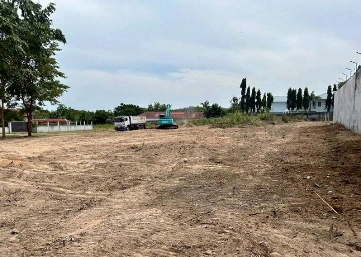 รูป ขายที่ดินบางเสร่ แปลงสวย ทำเลทอง ใกล้แหล่งท่องเที่ยวมากมาย - รูปที่ 2/5