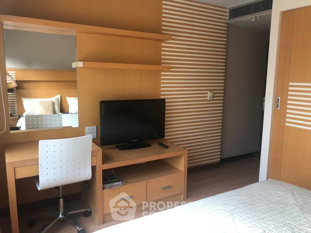 รูป คอนโด 2-ห้องนอน ที่ เออร์บานา หลังสวน คอนโดมิเนียม ใกล้ BTS ราชดำริ (ID 452849) - รูปที่ 8/9