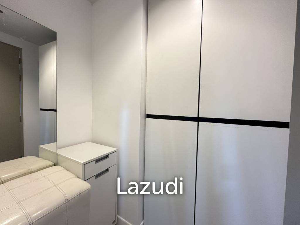 picture 1 Bed 1 Bath Size 33 SQ.M corner unit Ideo Mix Sukhumvit 103 - 8/11