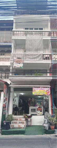 picture Hot Deal‼️ Newly Renovated Commercial Building – 4.5 Floors - 1/8