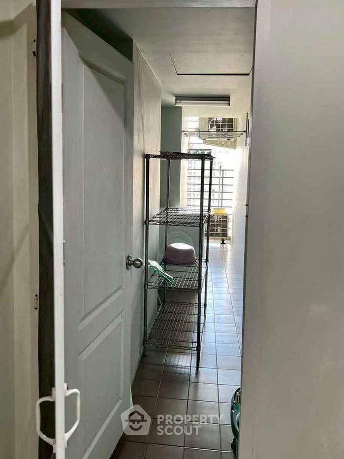 picture 3-BR Condo at Belle Grand Rama 9 near MRT Phra Ram 9 (ID 2329018) - 8/10