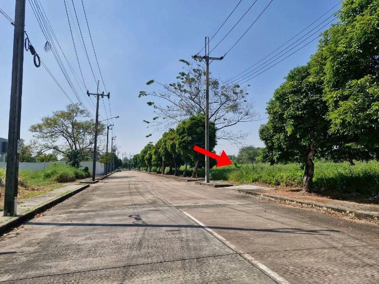 รูป ที่ดิน 1 ไร่ ในสนามกอล์ฟวินเซอร์ สุวินทวงศ์ ซ.15
ที่สุดแห่งทำเล! - รูปที่ 2/17