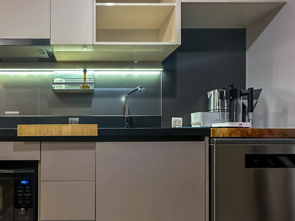 รูป OKA HAUS สุขุมวิท 36 วิวเมือง Bathtub, Washer&dryer, dishwasher - รูปที่ 19/27